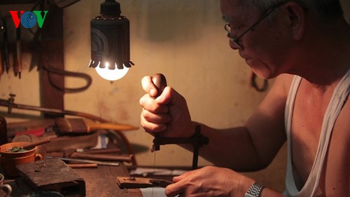 Hang Bac street and its age-old traditional craft  - ảnh 7